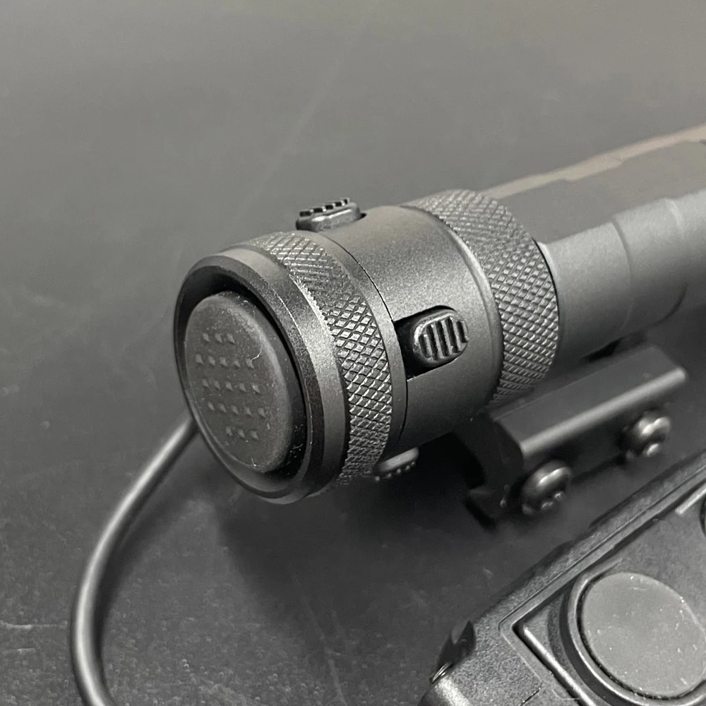 Luz de arma de combustible Dual Cloud Defensive REIN 1300lm linterna LED antorcha 1,0 Micro Kit compatible con riel Picatinny caza Airsoft - imagen 3