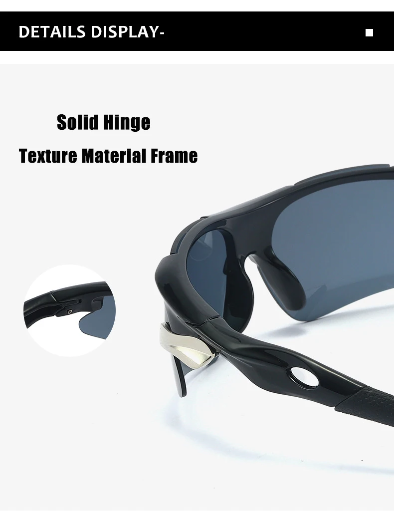 Un par de gafas de sol con un marco negro y un logotipo blanco