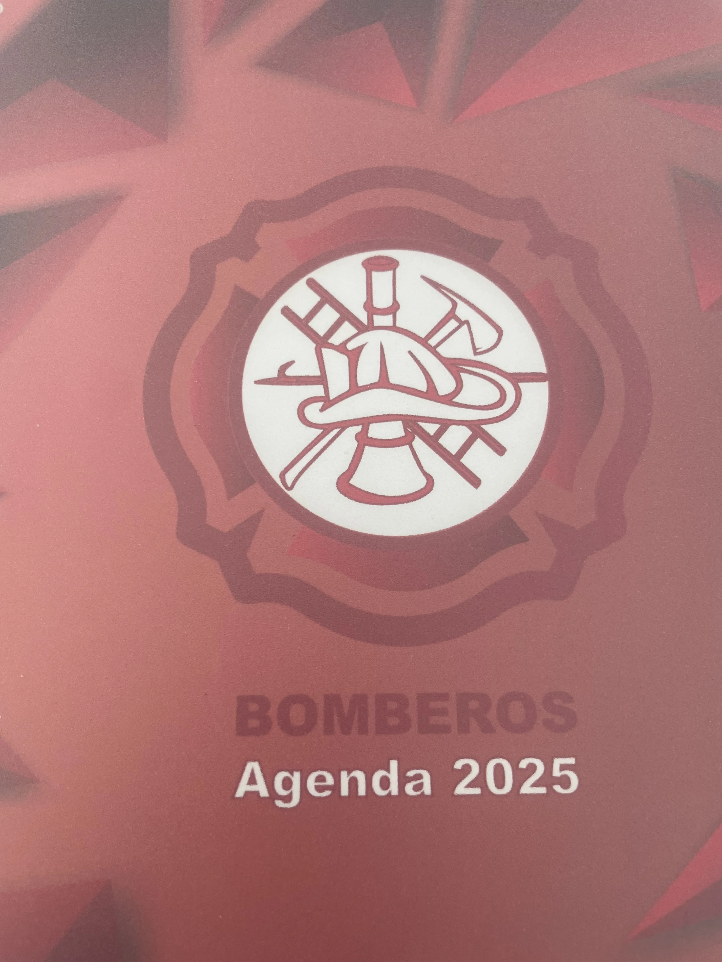 AGENDA BOMBEROS 2025 LIBRETALIA diseño especial cuerpo de bomberos - imagen 4