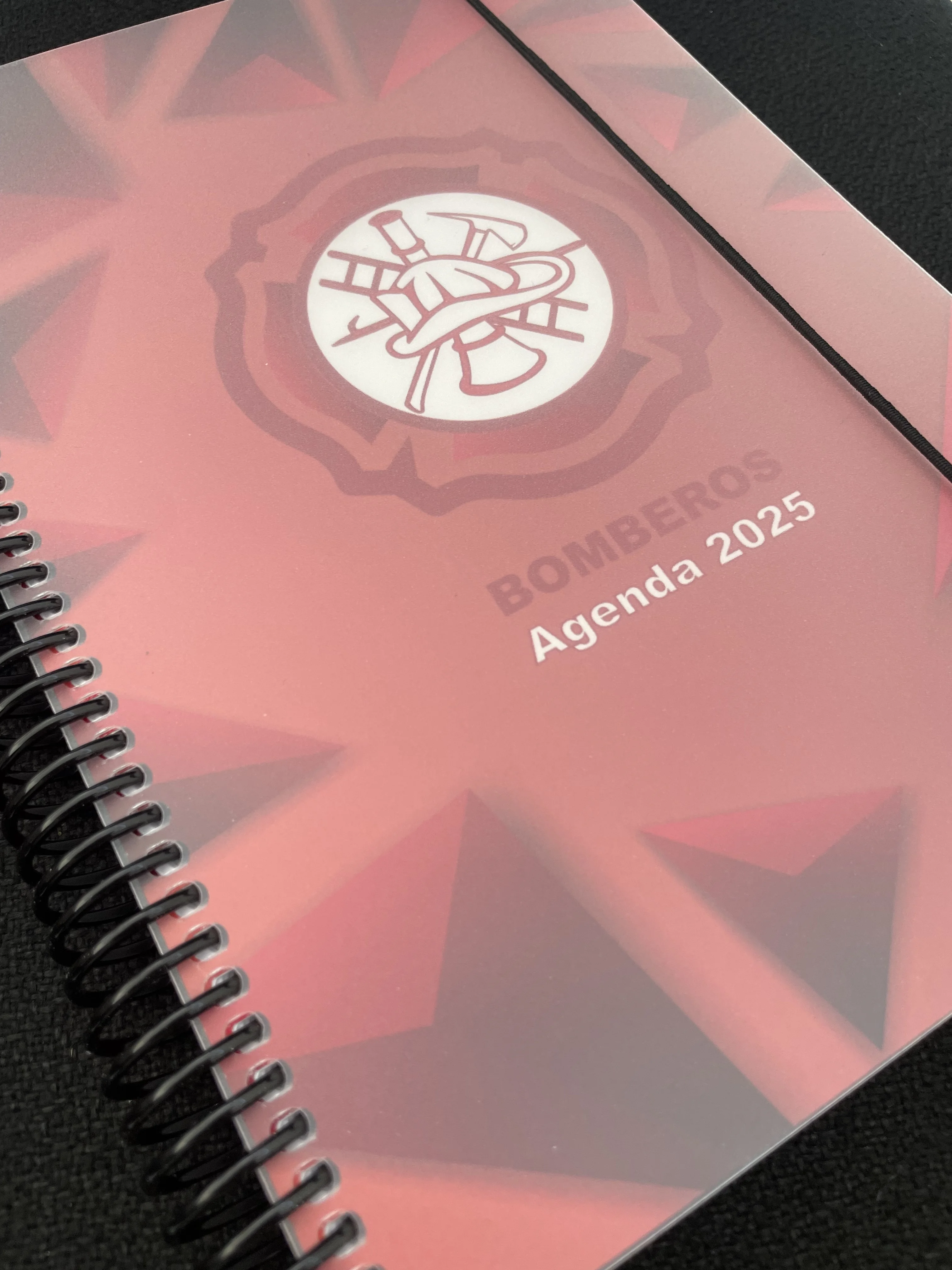 AGENDA BOMBEROS 2025 LIBRETALIA diseño especial cuerpo de bomberos - imagen 5