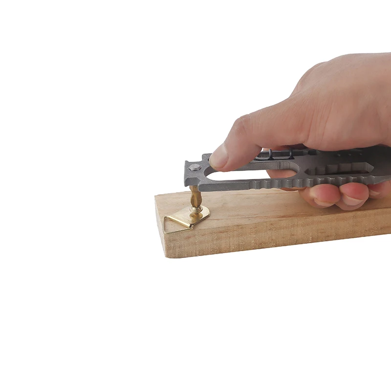 Herramienta de supervivencia de aleación de titanio EDC multifuncional para exteriores, abrebotellas, cortador de cuerda, destornillador - imagen 5