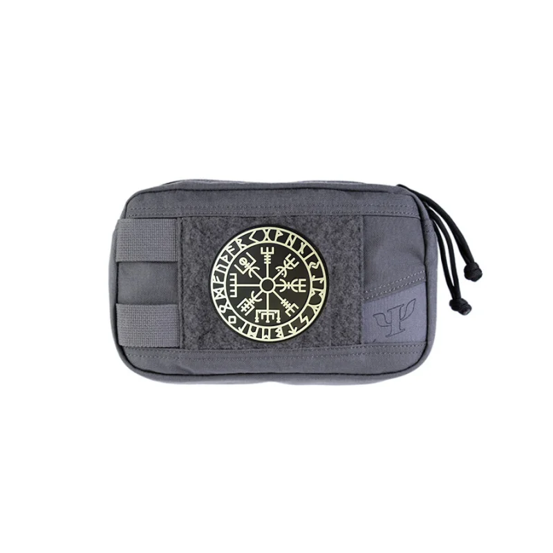 Brújula nórdica con Logo de vikingo Runavin Odin, parche luminoso de PVC, brazalete táctico de goma para decoración de bolsas de ropa vaquera - imagen 5