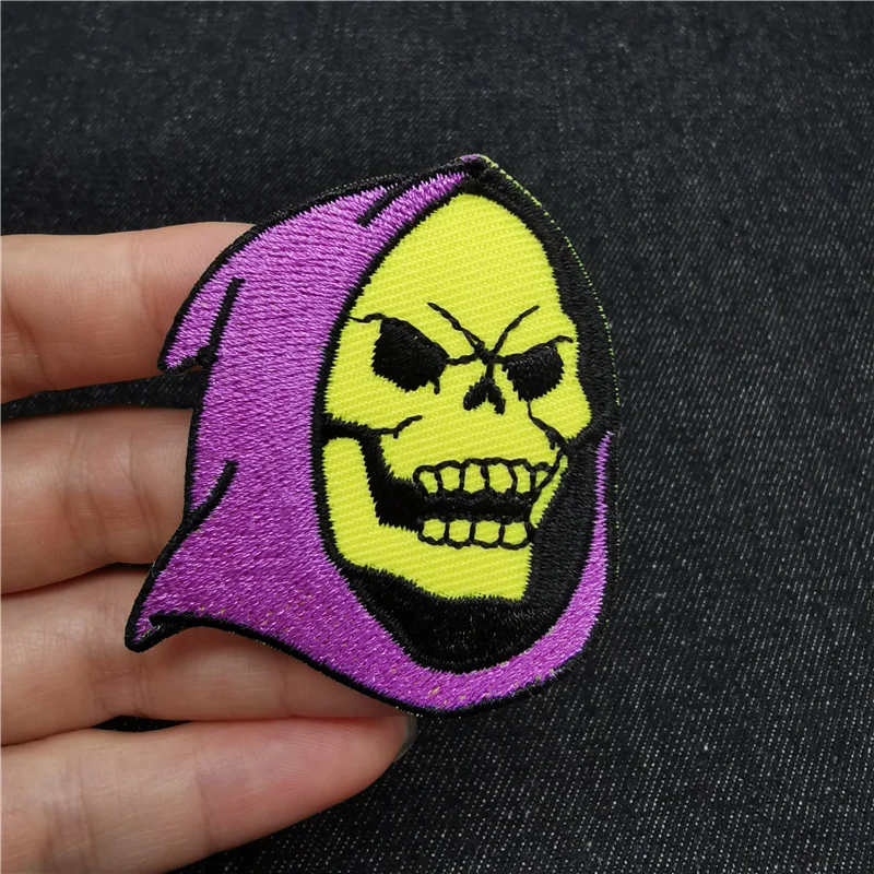 Parches bordados de calavera fantasma Hippie para ropa, Parche de chaqueta Punk DIY, blanco y negro de planchado pegatina, insignias de póker, bruja y serpiente - imagen 4