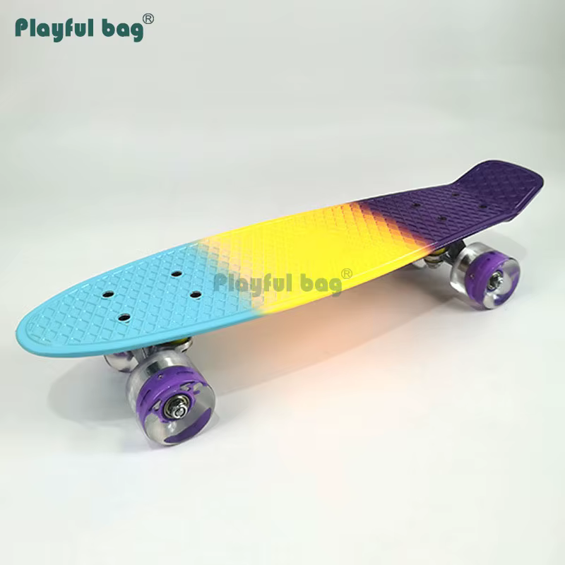 Skateboard gameful Bag para niños y adultos, patineta creativa con gradiente de 3 colores para exteriores, 4 ruedas flash, tabla de skate duradera de PP, AMA55 - imagen 5