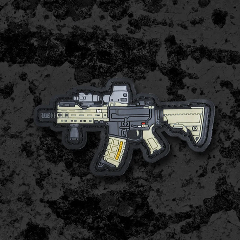 Parche de PVC armado versión Q MK18 SIG MCX 81-1 armas brazalete táctico insignia para ropa mochila apliques Decoración - imagen 4