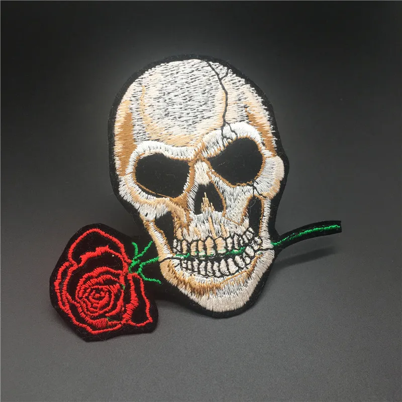 Parche bordado de calavera para planchar, adhesivo para ropa, apliques, chaqueta, abrigo, Punk, accesorio de costura DIY, tamaño: 10,2x9,1 cm - imagen 2