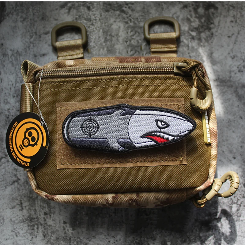 Parche bordado para ropa tiburón misil bala enojado tiburón bordado táctico dirigido tiro combate DIY apliques militares - imagen 4