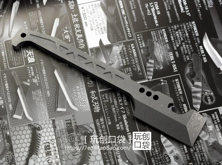 Abrebotellas multifuncional para exteriores, accesorio táctico de aleación de titanio, con cuchillo colgante Edc - imagen 4