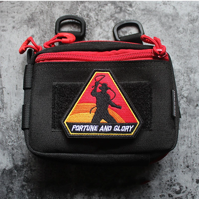 Parches bordados Triangulares PORTUNE y GLORY, insignia colorida, brazalete DIY, paquete táctico para ropa, mochila, chaleco, decoración - imagen 4