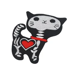 Parche bordado termoadhesivo táctico esqueleto gato