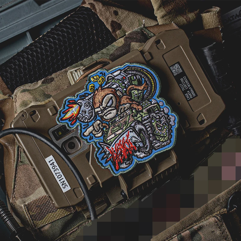 Parche bordado táctico, Robot de guerra, diseño de mono, brazalete Firepower Drive para ropa, mochila, chaleco, decoración - imagen 2