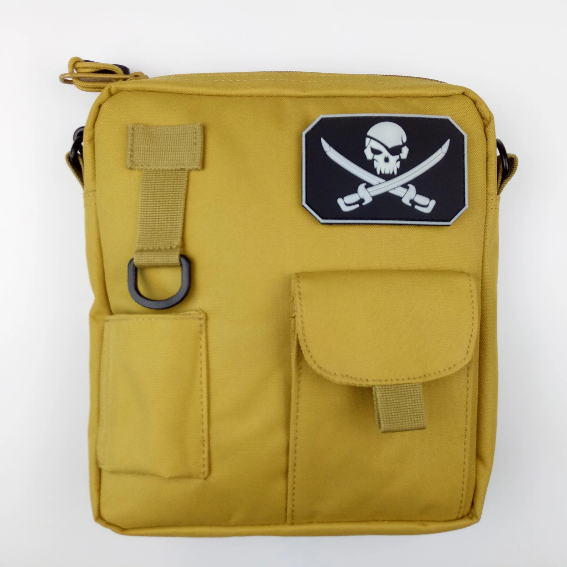 Parche de ala de escorpión de pistola de PVC, parches decorativos militares tácticos, apliques de emblema de combate, insignias de goma, gancho trasero - imagen 2