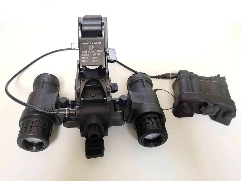 COSPLAY deporte táctico AN/PVS-31 NVG modelo/AN/PVS-31 soporte de casco de Metal Paintball/caja BK/DE/RED - imagen 3