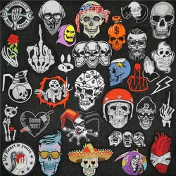 Parche bordado Punk Hippie calavera corazón