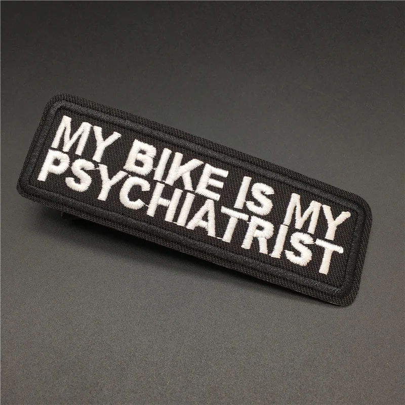 Mi bicicleta... Tamaño: 10x3 cm DIY parche bordado raya para ropa en pegatina negro blanco letra escrita hierro en apliques de insignia - imagen 5