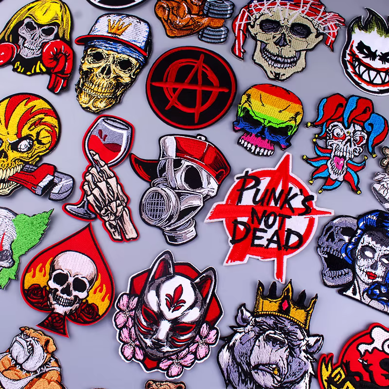 Parche bordado hippie punk calavera para planchar en ropa - imagen 2