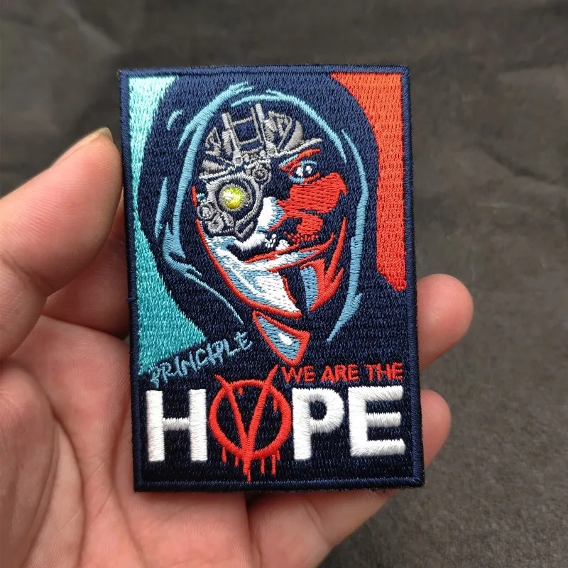 Parche bordado V for Vendetta We Are The Hope, visión nocturna táctica, brazalete luminoso de identificación para ropa, decoración de mochila - imagen 2