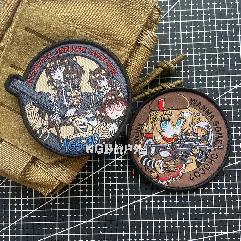 Parches bordados de guerrero de pistola de primera línea para niñas, insignia táctica de Anime de dos dimensiones del equipo para decoración de mochila de ropa - imagen 2