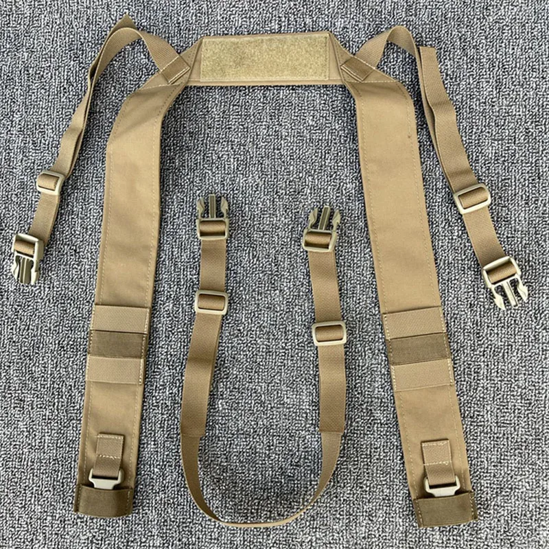 Correa Pecho Táctica - Detalle sistema de ajuste