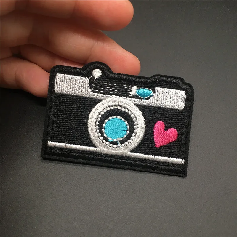 1 unidad de cámara bonita, tamaño: 5,6x3,8 cm, bordado de rayas para ropa, mochila, Parche de planchado, costura de ropa, pegatina, apliques, insignia DIY - imagen 3