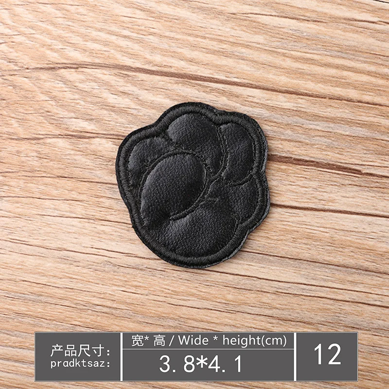 Leather plain embroidery Badge (12)