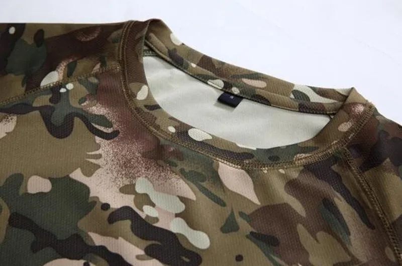 Camiseta Camuflaje MEGE KNIGHT - Detalle de costura