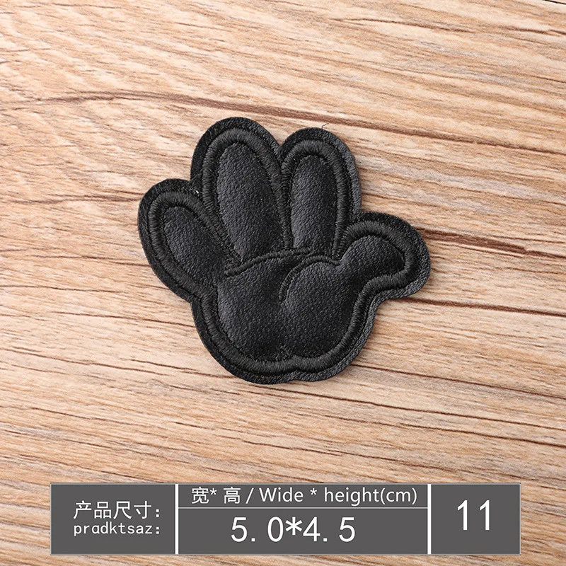 Leather plain embroidery Badge (11)