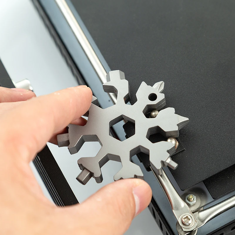 Herramienta multifunción 19 en 1 EDC, llavero, destornillador, abridor, forma de copo de nieve - imagen 4