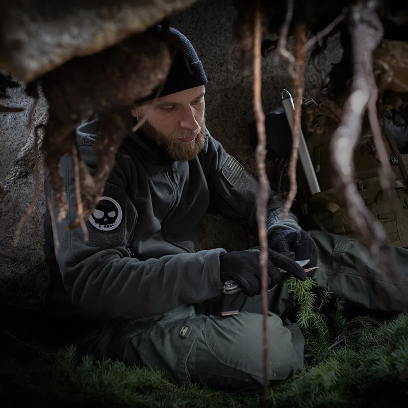 2452205901_1499449851