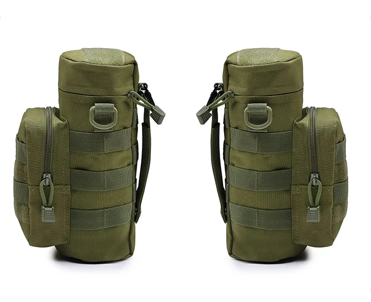 Dos mochilas verdes con correas