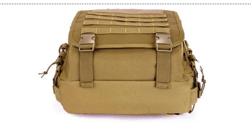 Mochila Táctica SCIONE - Ángulo inferior