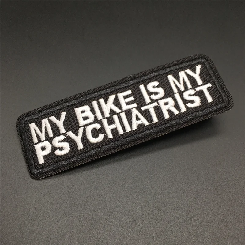 Mi bicicleta... Tamaño: 10x3 cm DIY parche bordado raya para ropa en pegatina negro blanco letra escrita hierro en apliques de insignia - imagen 4