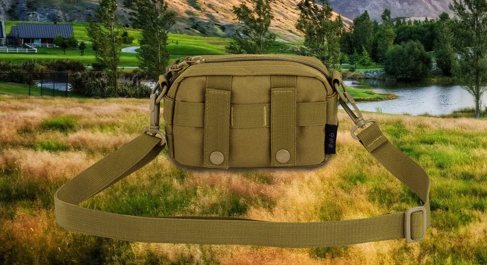 Vista frontal de la PROTECTOR PLUS Mini bolsa Molle