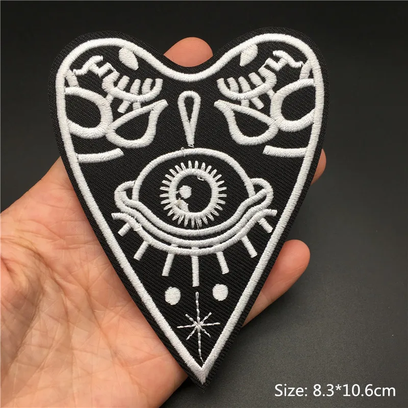 1 unidad de ojo en corazón tamaño: 8,3x10,6 cm, Parche de ropa DIY para mochila, pegatina de costura a rayas de hierro, aplique de insignia bordada - imagen 5