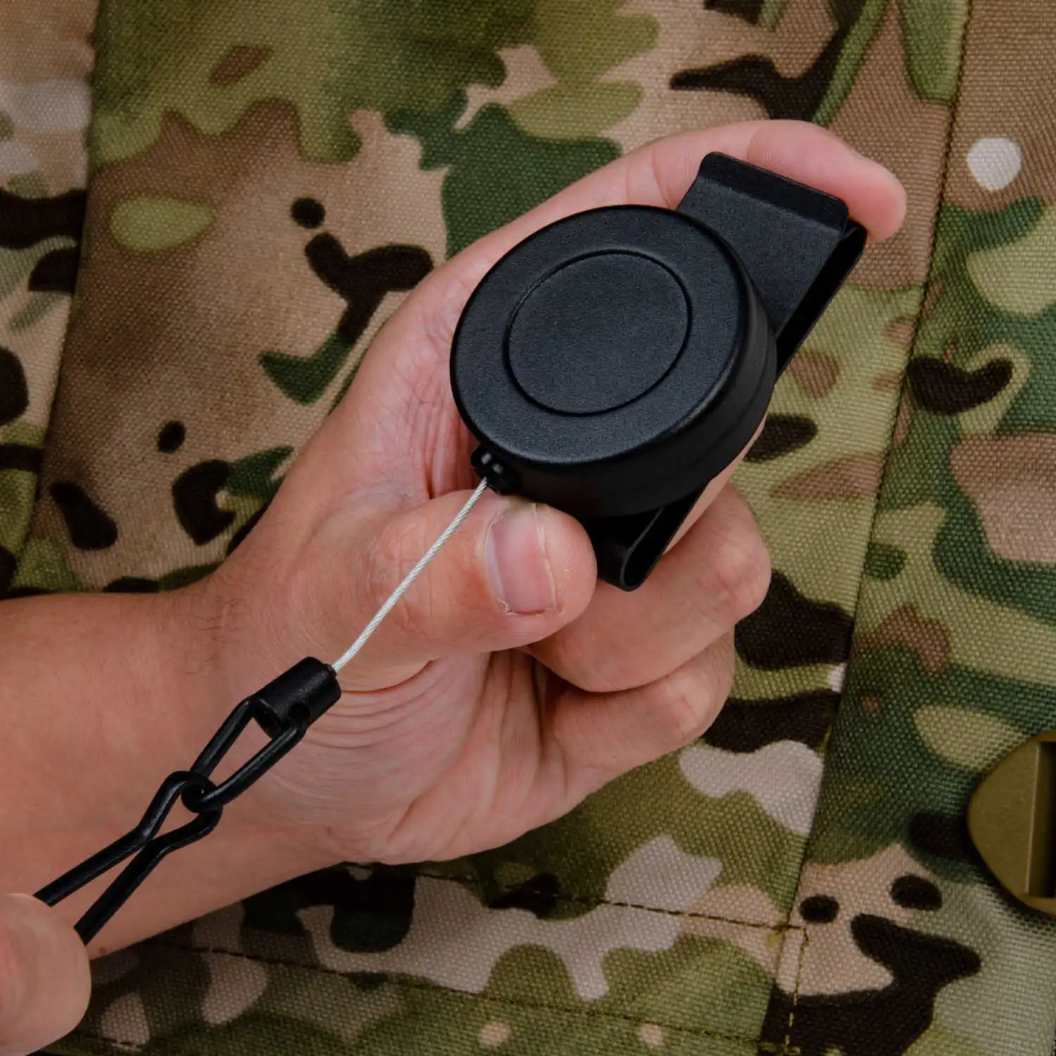 Eslinga de pistola rotativa retráctil de acero suave, cuerda de seguridad especial, funda de revólver, accesorios tácticos de caza - imagen 2