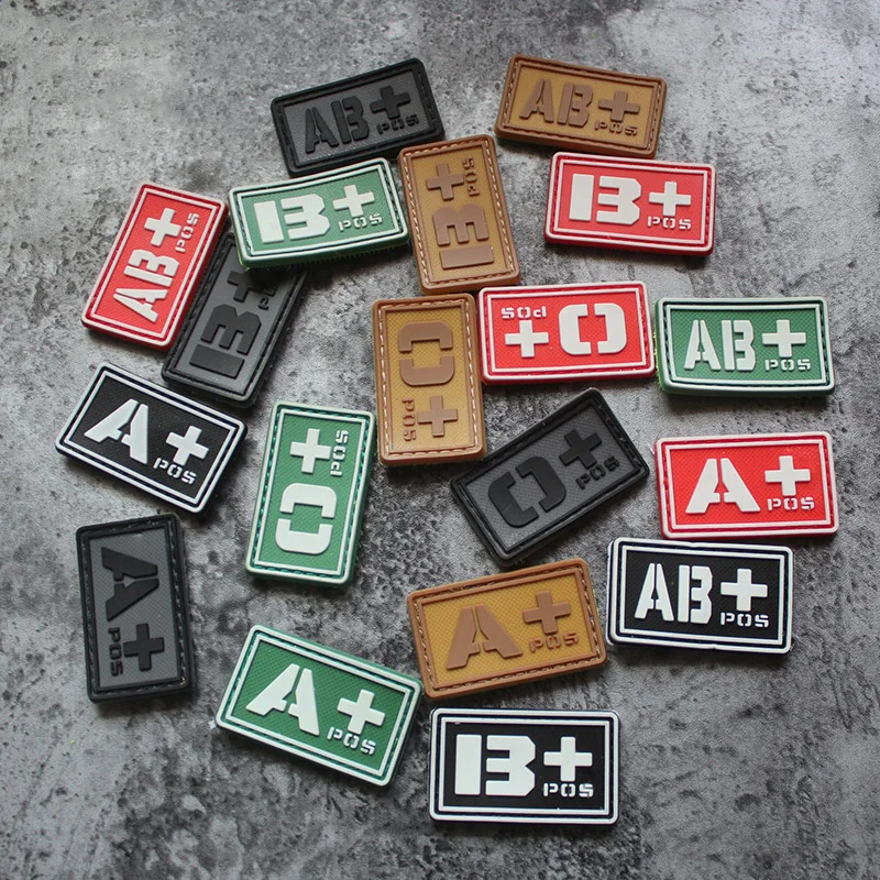 Parche 3D de PVC tipo sangre, grupo luminoso A + B + AB + O + positivo y A-B- AB- O-negativo, insignia táctica negra y roja para decoración de ropa - imagen 2