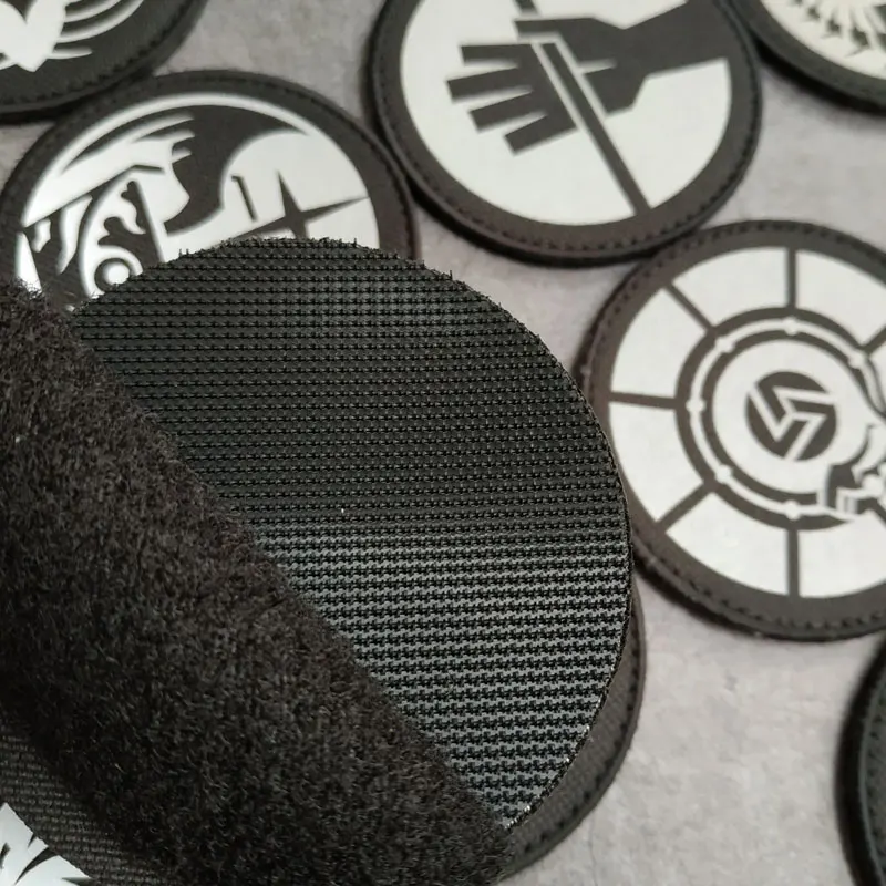 SCP-parches reflectantes para bolsa de ropa, accesorio con logotipo de equipo de trabajo móvil, zorro de nueve colas, color rojo, mano derecha, Mole - imagen 5