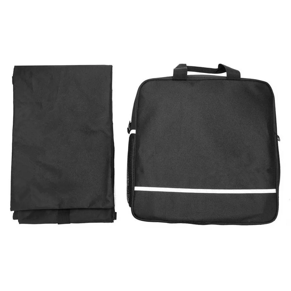 Una bolsa negra con una franja blanca