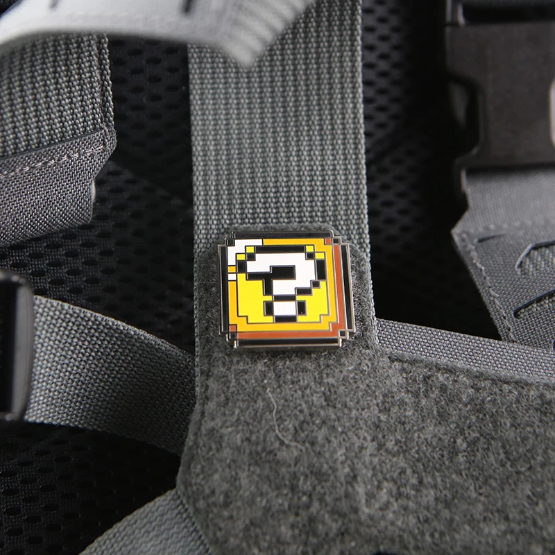 Parche de caja mágica de píxeles de Metal, pegatinas para mochila DIY, insignia táctica, apliques, bolsa de ropa, signo de interrogación decorativo - imagen 2