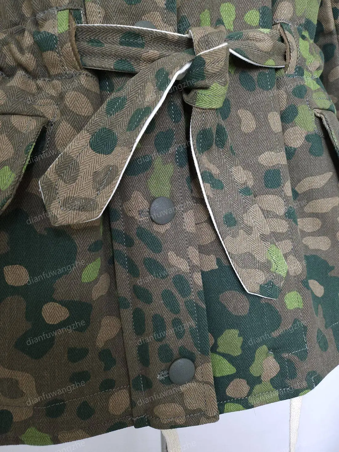 Detalle del tejido y patrón camuflado