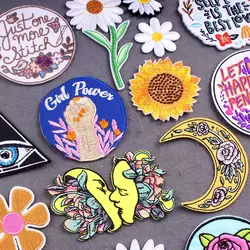 Parche bordado feminista flores planchable DIY