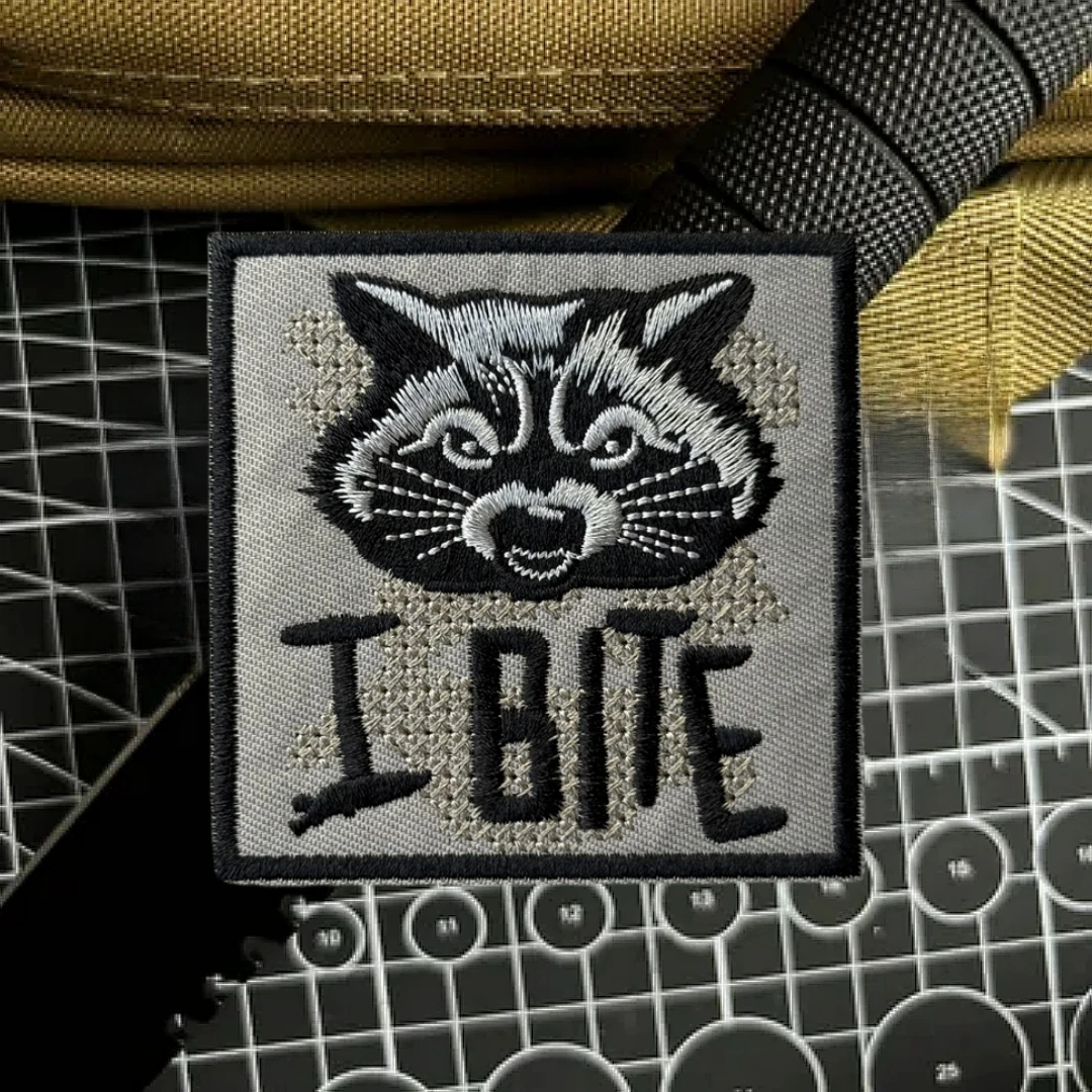 Parches tácticos de moral de mapache feroz para ropa, parche bordado de gancho y bucle, pegatina para mochila táctica del ejército militar - imagen 4