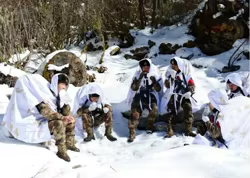 Capa camuflaje nieve invernal a prueba de viento – táctico