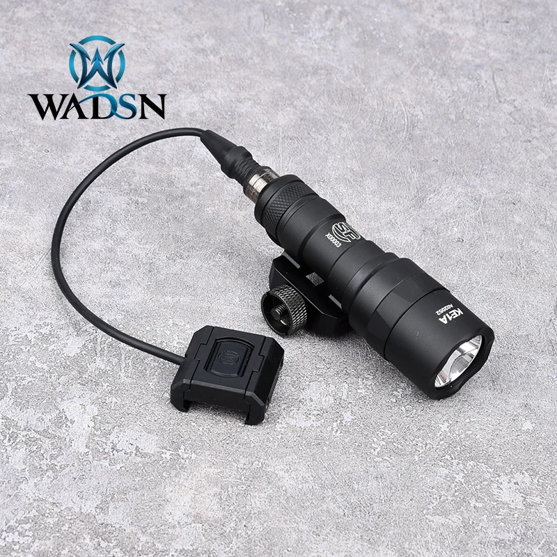 WADSN M300C Linterna táctica Picatinny con interruptor momentáneo - imagen 3