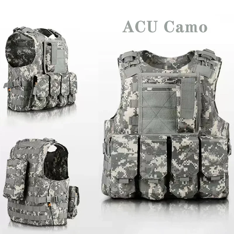 Un chaleco de camuflaje con bolsillos y una mochila