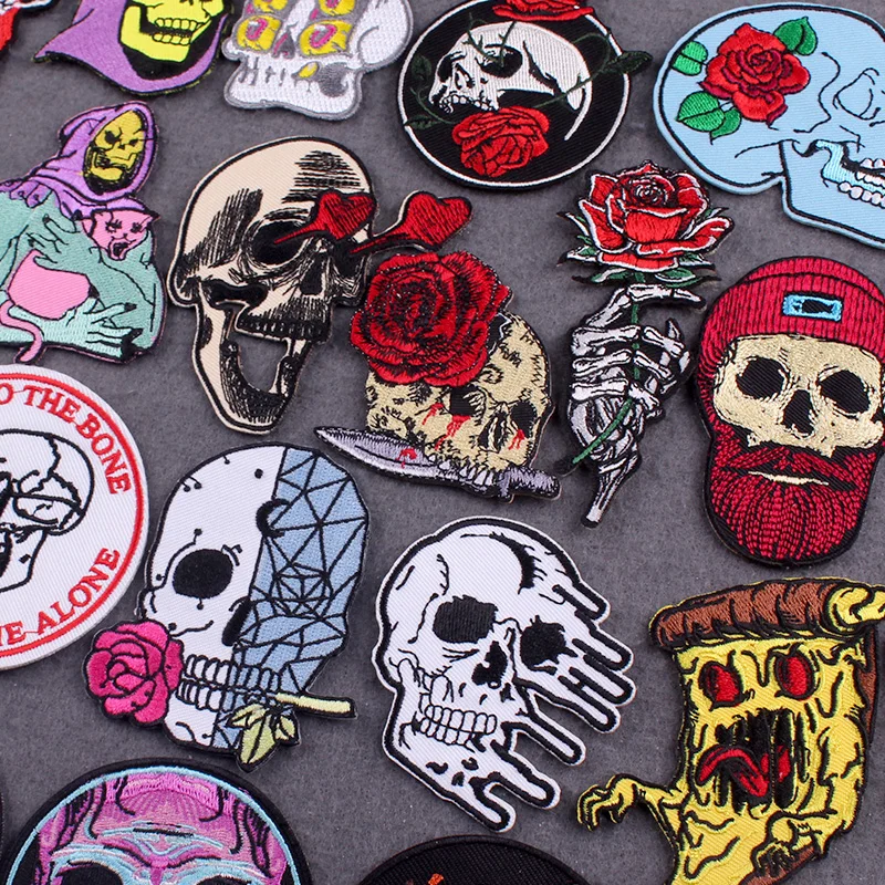 Parches de calavera Hippie para calcomanías para ropa, parche Punk, chaqueta a rayas, bordado, insignias góticas en mochila, apliques de decoración