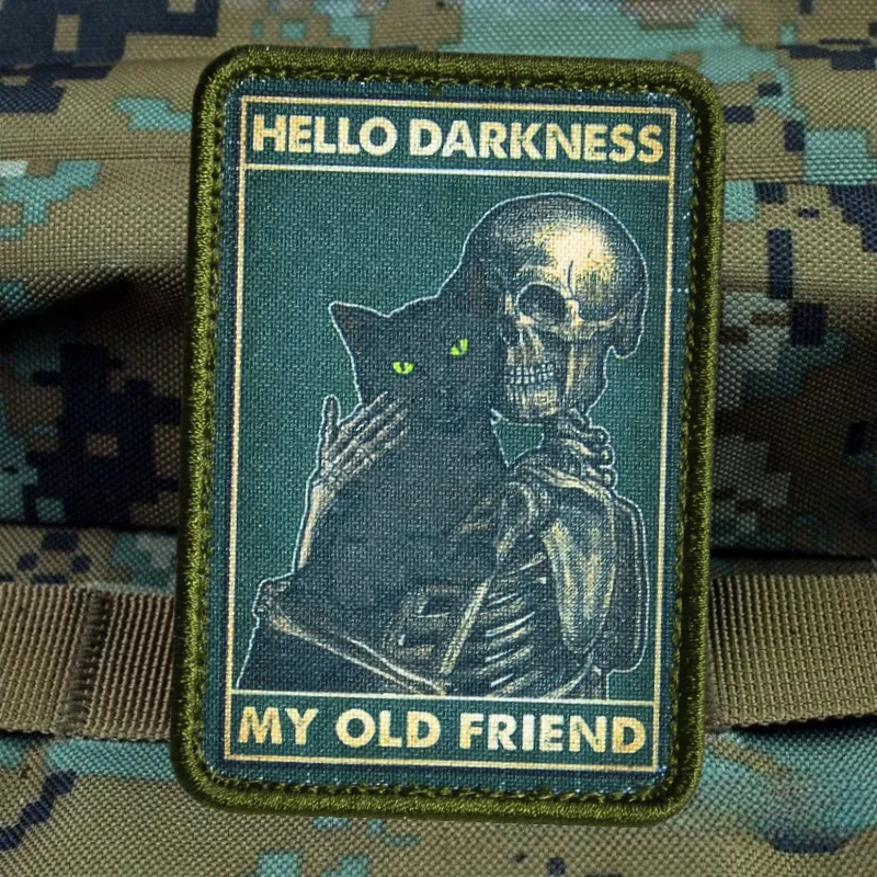 "Hola oscuridad mi viejo amigo" insignia de moral de calavera esqueleto sosteniendo gato parche táctico parches impresos pegatinas de mochila militar - imagen 3