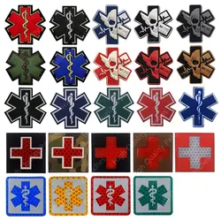 Insignia paramédica 3D PVC – Parche táctico militar para gorra o mochila