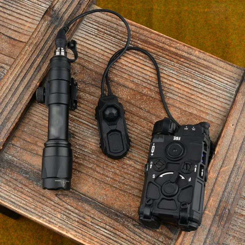 Caja de batería táctica OGL PEQ15 NGAL rojo verde azul IR Surefir M300 M600 linterna AR15 accesorios AXON interruptor de presión Dual - imagen 3