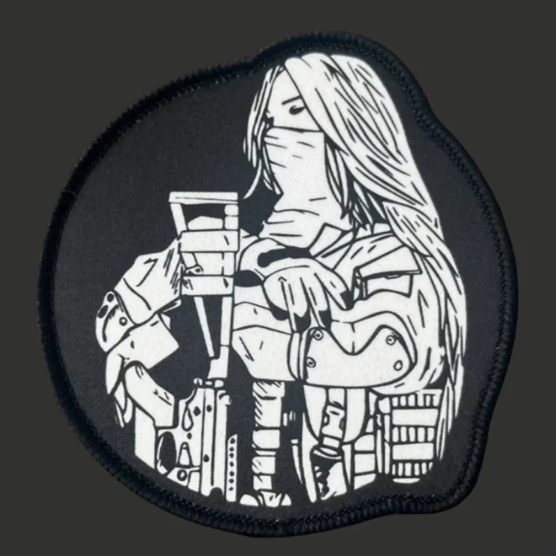 Parche de soldado femenino enmascarado, insignia de moral táctica con estampado, gancho y bucle, mochila, ropa, accesorios decorativos, pegatina, brazalete - imagen 2